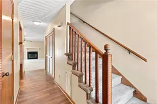 1218 Huntsman Ct, Fayetteville, NC 28303 - Photo 16