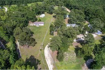 399 Ireland Drive, Lumber Bridge, NC 28357 - Photo 10