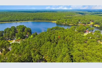 16401 Lakeshore Drive, Wagram, NC 28396 - Photo 42