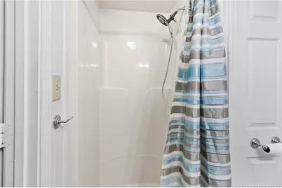 16401 Lakeshore Drive, Wagram, NC 28396 - Photo 16
