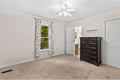 16401 Lakeshore Drive, Wagram, NC 28396 - Photo 36