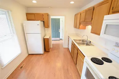 7128 Dayspring Drive, Fayetteville, NC 28314 - Photo 8