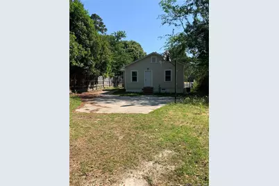 2123 B Elvira Street #B, Fayetteville, NC 28303 - Photo 2
