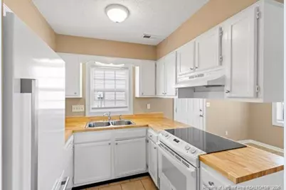 5591 Windy Knoll Place, Fayetteville, NC 28304 - Photo 8