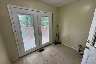 75 Delmar St, Lumberton, NC 28358 - Photo 20