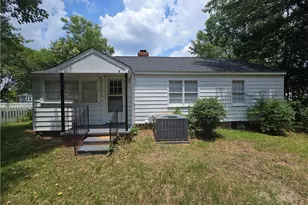 2705 Pecan, Fayetteville, NC 28303 - Photo 4