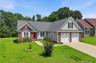 1673 Kershaw Loop, Fayetteville, NC 28314 - Photo 2