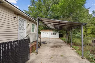 1310 Camelot Dr, Fayetteville, NC 28304 - Photo 20