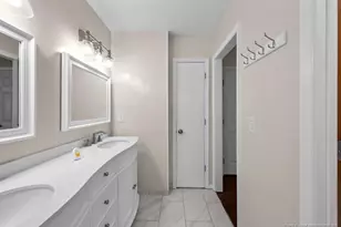 995 Eastman Rd, Fayetteville, NC 28314 - Photo 16