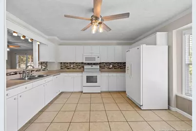 995 Eastman Road, Fayetteville, NC 28314 - Photo 8