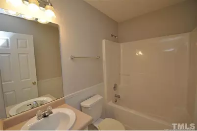 5909 Rivercliff Court, Raleigh, NC 27610 - Photo 20