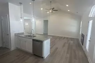 645 Glensford Dr, Fayetteville, NC 28314 - Photo 6