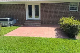 577 Forest Rd, Lumberton, NC 28358 - Photo 8