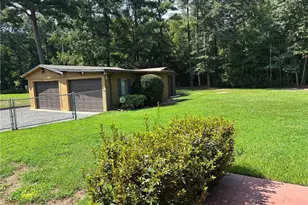 577 Forest Rd, Lumberton, NC 28358 - Photo 12