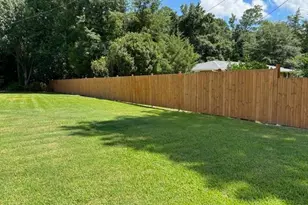 577 Forest Rd, Lumberton, NC 28358 - Photo 10