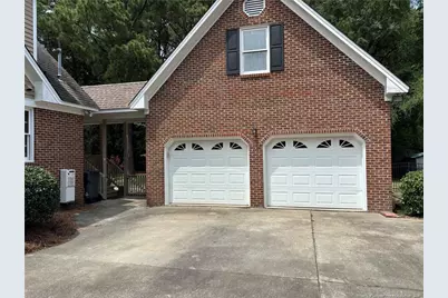 4214 Cricklewood Street, Lumberton, NC 28358 - Photo 4