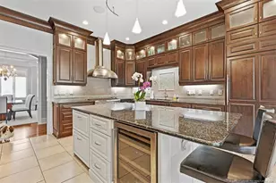 319 Birnam Dr, Fayetteville, NC 28305 - Photo 8