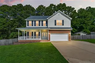 38 Carteret Ct, Spring Lake, NC 28390 - Photo 2