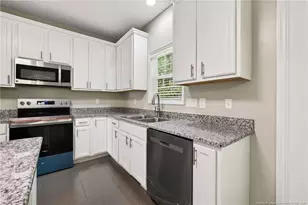 38 Carteret Ct, Spring Lake, NC 28390 - Photo 18