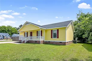 1407 Farwell Dr, Fayetteville, NC 28304 - Photo 2
