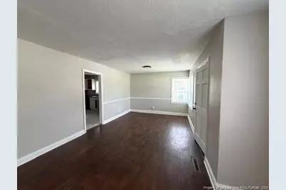 909 Sandalwood Drive, Fayetteville, NC 28304 - Photo 6
