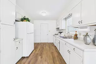 742 Appalachin Dr, Fayetteville, NC 28311 - Photo 8