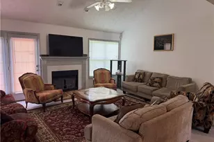 2008 Ashridge Dr, Fayetteville, NC 28304 - Photo 6