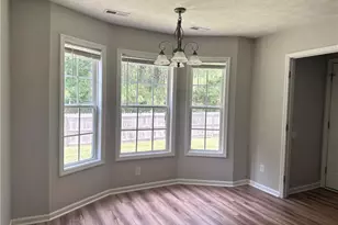 206 Van Buren Dr, Raeford, NC 28376 - Photo 4