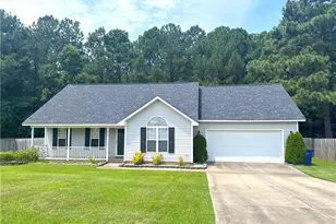 206 Van Buren Dr, Raeford, NC 28376 - Photo 1