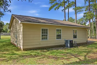 1705 Sand Hill Road, Hope Mills, NC 28348 - Photo 12