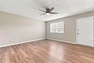 1705 Sand Hill Rd, Hope Mills, NC 28348 - Photo 12