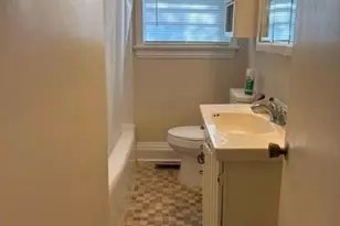 422 Langdon St, Fayetteville, NC 28301 - Photo 8