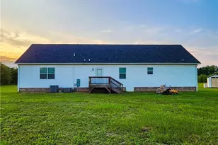 837 M and M St, Elizabethtown, NC 28337 - Photo 2