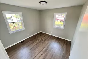 3115 Legion Rd, Hope Mills, NC - Photo 6