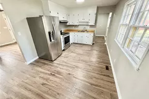 3115 Legion Rd, Hope Mills, NC - Photo 2