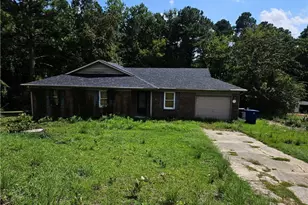 1529 Diamond Rd, Fayetteville, NC 28311 - Photo 1