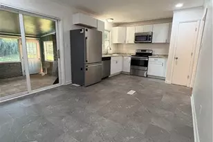1932 Ashton Rd, Fayetteville, NC 28304 - Photo 6