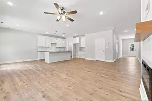 211 E 7th Ave, Raeford, NC 28376 - Photo 10
