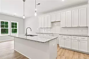 211 E 7th Ave, Raeford, NC 28376 - Photo 8