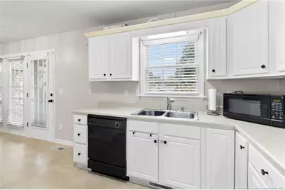 802 Darlington Drive, Fayetteville, NC 28311 - Photo 12