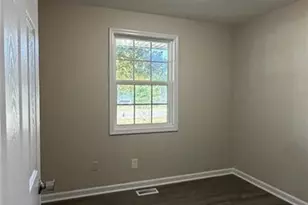 2016 Poinciana Ln, Fayetteville, NC 28306 - Photo 14