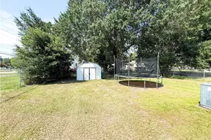1003 E 8th St, Lumberton, NC 28358 - Photo 16