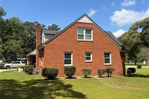 516 E 2nd Ave, Red Springs, NC 28377 - Photo 4