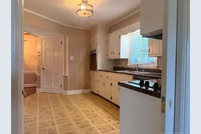 516 E 2nd Avenue, Red Springs, NC 28377 - Photo 14