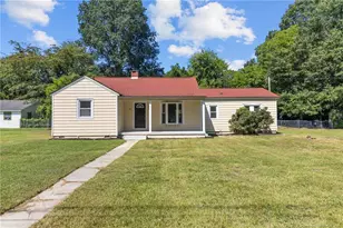 206 Rodie Ave, Fayetteville, NC 28304 - Photo 2