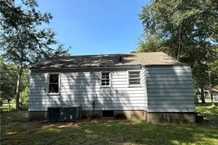 604 Forrest St, Raeford, NC 28376 - Photo 12