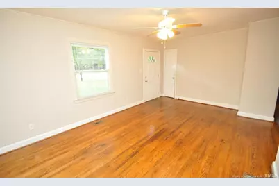 323 E Park Street, Cary, NC 27511 - Photo 4