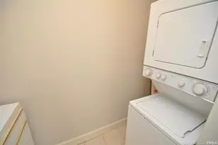 323 E Park St, Cary, NC 27511 - Photo 18