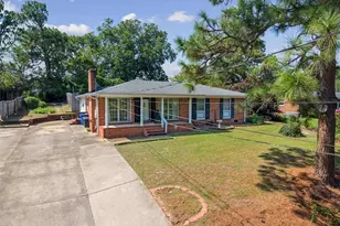 1938 Martindale Dr, Fayetteville, NC 28304 - Photo 2