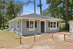 421 Squirrel St, Fayetteville, NC 28303 - Photo 1